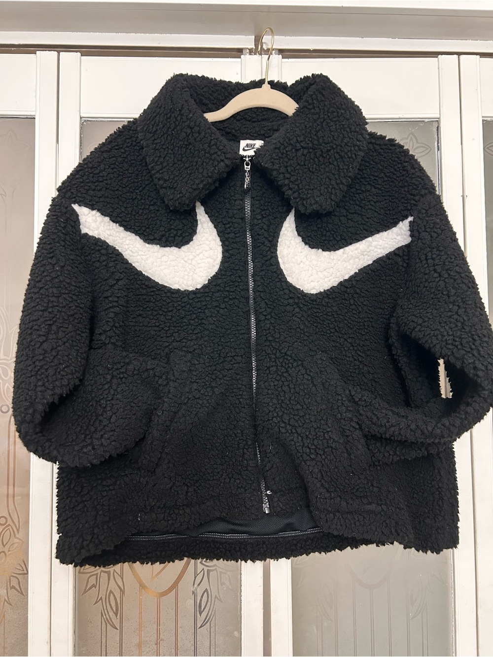 Nike Sherpa women’s small oversize double checks jacket